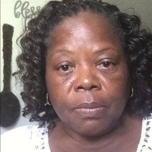 Meet your Posher, Vivian